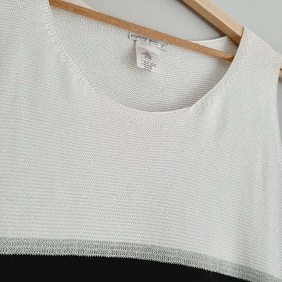 HUBERT GASSER Italy Colorblock Knit Sleeveless Shell B&W Sz L Flawed - Picture 5 of 12